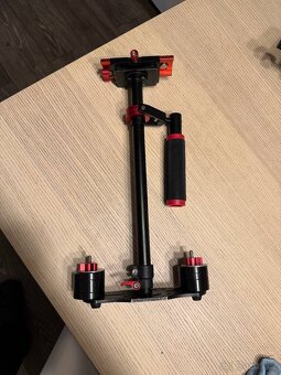 Neewer Stabilizátor FlyCam SteadiCam na kameru. - 3