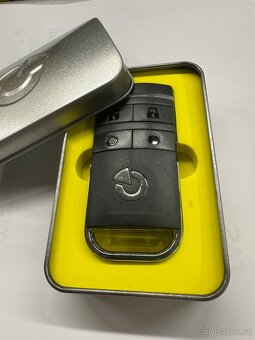 NOVÝ-NEPOUŽTÝ  DÁLKOVÝ OVLADAČ,JABLOTRON JA-154J MS - 3