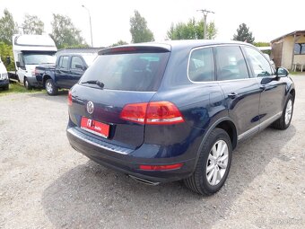Volkswagen Touareg 3.0 TDi Confort, 176 kW, Automat, 4X4 - 3