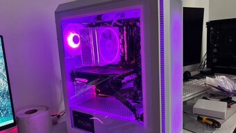 Herní pc I7 2070 super 32gb ram - 3