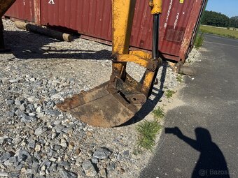 Traktorbagr Ford 555 , klapačka, pohon 4x2 - 3