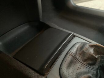 Držák nápojů Fabia mk1 - 3