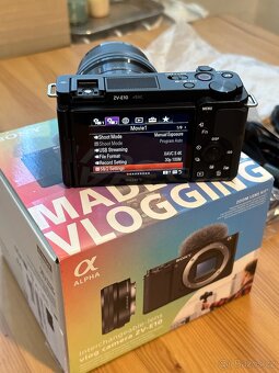 Sony ZV-E10 + objektiv | Kompletní balení + doklady - 3