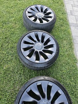 20" letní kola Überturbine Tesla model 3 - 3