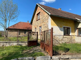 Prodej domu v obci Klučenice - 3