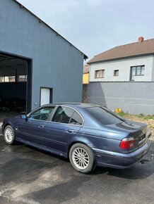 Náhradní díly BMW E39 530i Toledoblau - 3