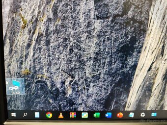 PC Intel Quad Core i5-7500 16GB RAM. Nový SSD - 3