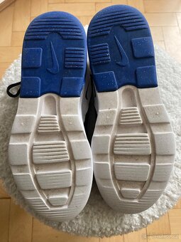 Tenisky NIKE vel. 34 - 3