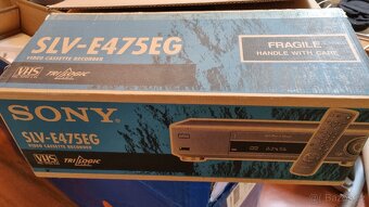 Videorekordér SONY SLV-E475EG - 3