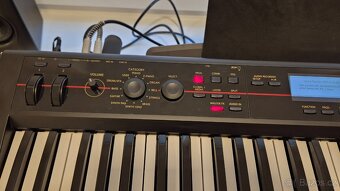 Korg Kross,Yamaha PSR 410 - 3
