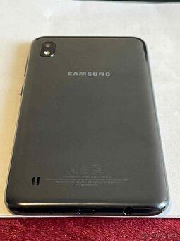 Samsung Galaxy A10 32/GB - 3
