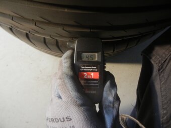 Letní pneu Michelin 275/35R19 - možnost přezutí - 3