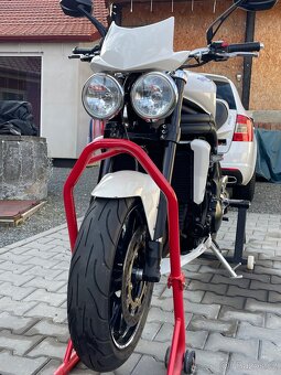 Triumph Speed Triple - 3