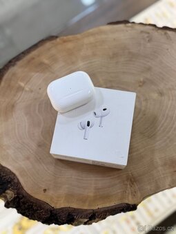 AIRPODS PRO DRUHÉ GENERACE A3047 - 3