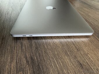 Macbook Pro 13” 2020 I5 512GB CZ Space Gray - 3