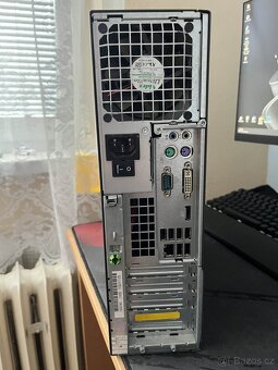 Stolní počítač - 3