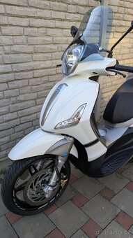 Piaggio Beverly 350 - 3