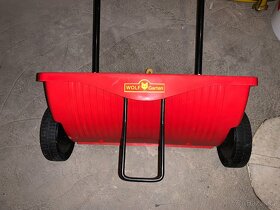 WOLF-Garten WE 330 aplikační vozík na hnojiva a osiva - 3