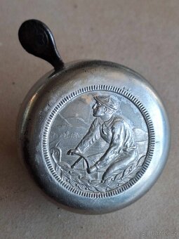 bronzový zvonek na historické kolo - 3