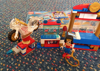 Lego DC Super Hero Girls 41235 - Wonder Woman Dorm - 3