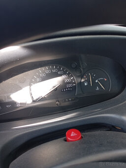 ford escort -na díly-budu ho likvidovat - 3