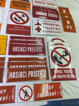 Stara smaltovana tabula cedule CSSR - 3