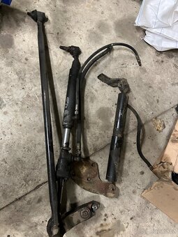 Posilovač řízení zetor - 3