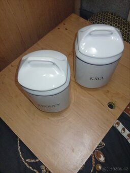 2 STARÉ PORCELANOVÉ DÓZY - 3