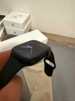 Apple Watch Series 10 46mm - 3