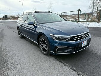 VW Passat Kombi GTE 1.4 TSI 160kw MATRIX - 3