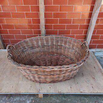 Prodám velký proutěný koš - 3