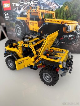 LEGO Technic 42122 - Jeep Wrangler - 3
