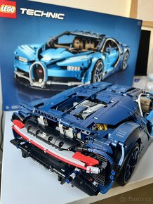 Bugatti Chiron LEGO Technic 42083 - 3