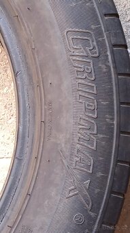 235/60r17 - 3