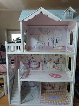 Velký dům pro Barbie+bohaté příslušenství - 3