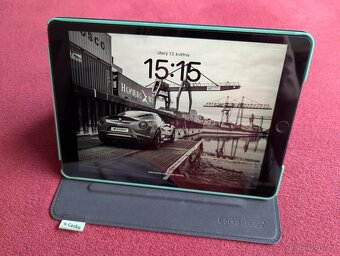 iPad 10.2" TOP STAV - 3