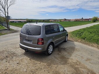 Touran 1.4 tsi 2008 7 mist - 3