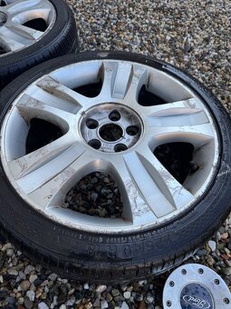 ALU kola Ford s pneumatikami Bravuris 3 R18 - 3