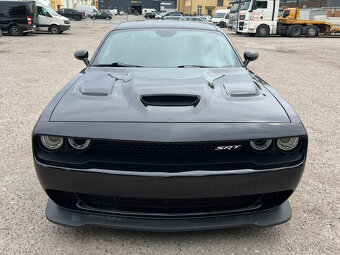 Dodge Challenger SRT Hellcat 6.2l - NEHAVAROVANÉ - 3