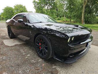 Dodge Challenger SRT Hellcat 6.2l - NEHAVAROVANÉ - 3