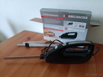 Elektrický nůž Rommelsbacher EM 150 černý - 3