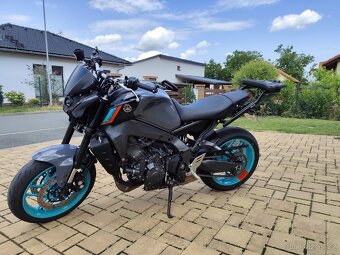 Yamaha Mt-09 - 3