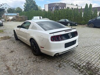 Ford Mustang 3,7 v6 63 tis km - 3
