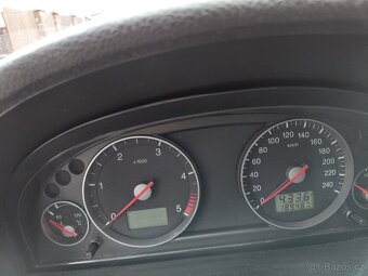 Ford Mondeo 2.O TDCi, Ghia, 85 kW, 189 487 km - 3