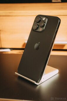 Apple iPhone 15 Pro Max 256 GB - 3