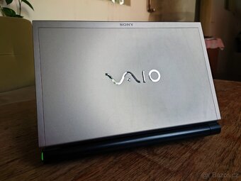 Ikonický subnotebook Sony VAIO VGN-TZ31MN/N - 3
