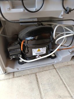 Mrazák Liebherr - 3