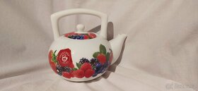 Porcelánová konvička - 3