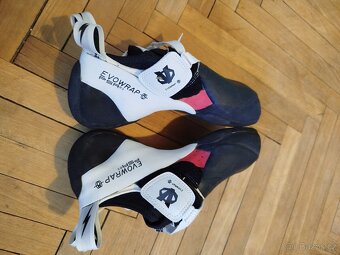 Nové lezečky Evolv Zenist Pro LV - 3