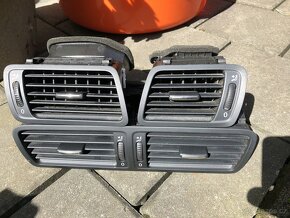 Vw Passat 3C manžeta řazení, výdechy topení - 3